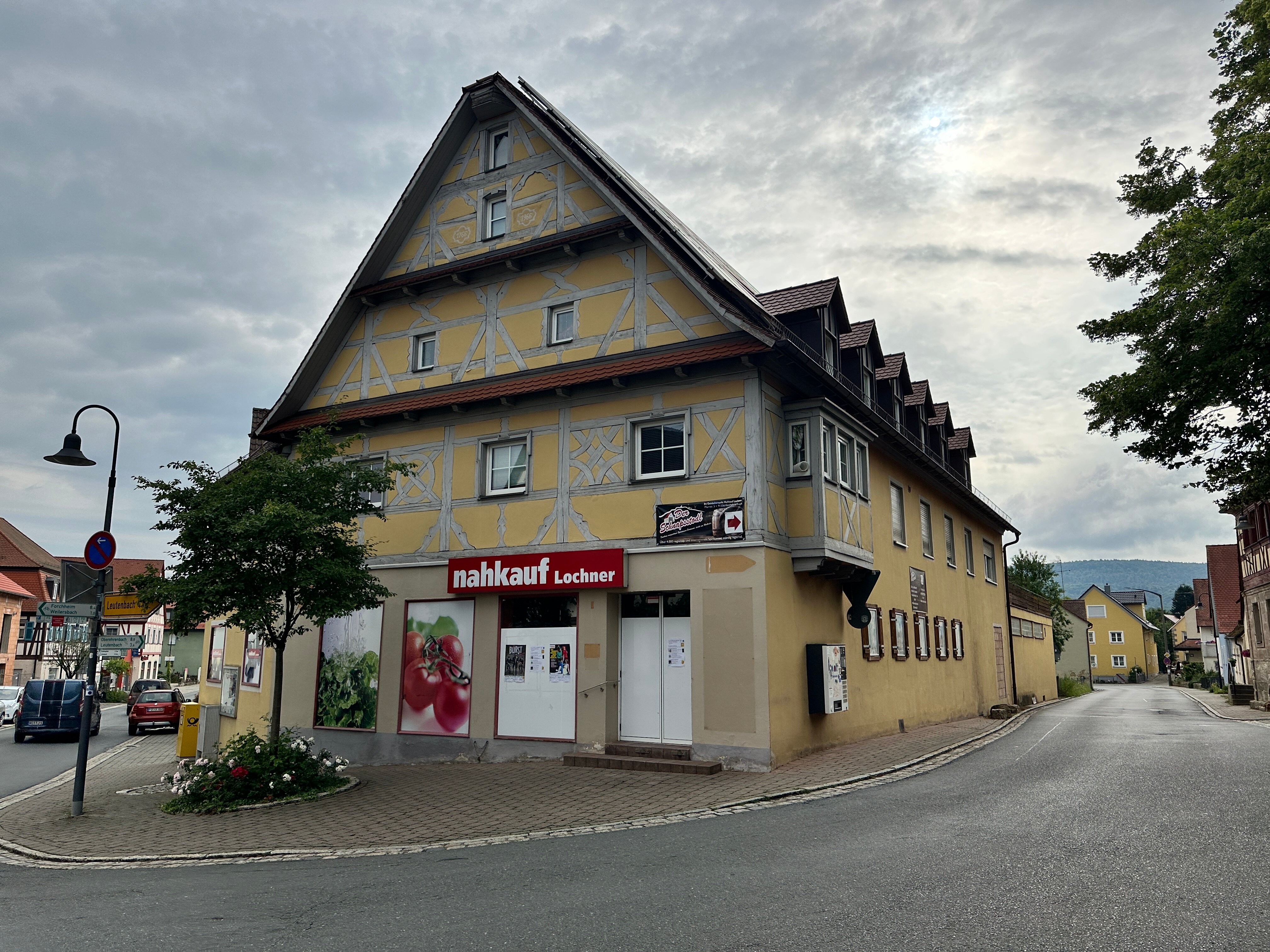 Ladenfläche zur Miete 315 m²<br/>Verkaufsfläche Hauptstrasse 24 Kirchehrenbach 91356