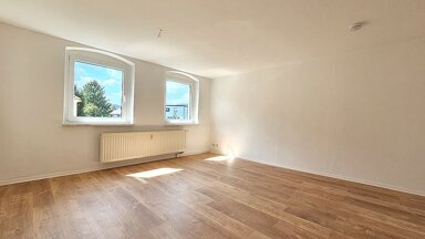 Wohnung zur Miete 421 € 3 Zimmer 84 m² 3. Geschoss Lutherstraße 11 Aue 08280