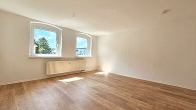 Wohnung zur Miete 421 € 3 Zimmer 84 m² 3. Geschoss Lutherstraße 11 Aue 08280