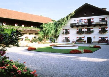 Hotel zum Kauf 4.900.000 € 22 Zimmer 23.000 m² Grundstück Mattighofen 5230