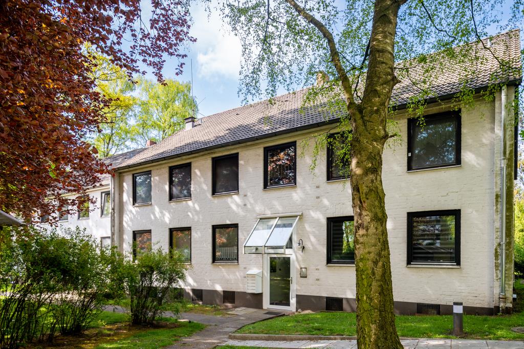 Wohnung zur Miete 669 € 4 Zimmer 83,8 m²<br/>Wohnfläche 1. Stock<br/>Geschoss 29.07.2024<br/>Verfügbarkeit Holbeinstraße 8a Deichhorst - Bezirk 9 Delmenhorst 27753
