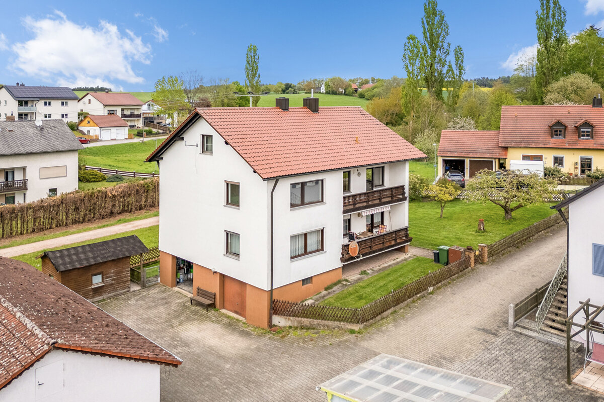 Mehrfamilienhaus zum Kauf 459.000 € 6 Zimmer 180 m²<br/>Wohnfläche 4.917 m²<br/>Grundstück Bernhardswald Bernhardswald 93170