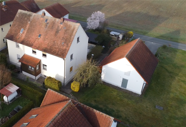 Mehrfamilienhaus zum Kauf 300.000 € 1.177 m² Grundstück Hausacker 9 Gremsdorf Gremsdorf 91350