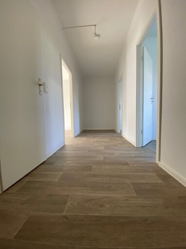 Wohnung zur Miete 340 € 3 Zimmer 68 m² 4. Geschoss Jenaer Straße 73 Lusan - Jenaer Straße Gera 07549