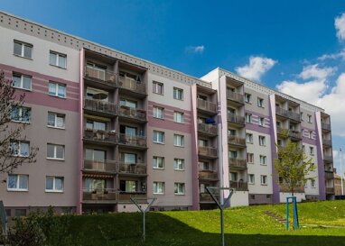 Wohnung zur Miete 282 € 3 Zimmer 59,9 m² 2. Geschoss Breitscheidstraße 45 Oschersleben Oschersleben 39387