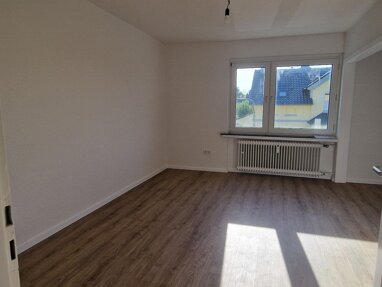 Wohnung zur Miete 338 € 1 Zimmer 25 m² 1. Geschoss Baroper Str. 195a Baroper Markt Dortmund 44225