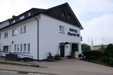Restaurant zur Miete 3.900 € 175 m² Gastrofläche 5.540 m² Grundstück Leimen Leimen 69181