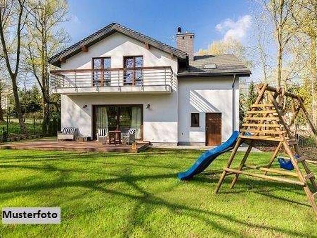 Einfamilienhaus zum Kauf 1.000.000 € 6 Zimmer 220 m² 1.304 m² Grundstück St Ilgen Leimen-St. Ilgen 69181