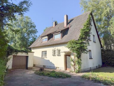 Einfamilienhaus zum Kauf 689.000 € 7,5 Zimmer 142 m² 800 m² Grundstück Nürnberg 90475