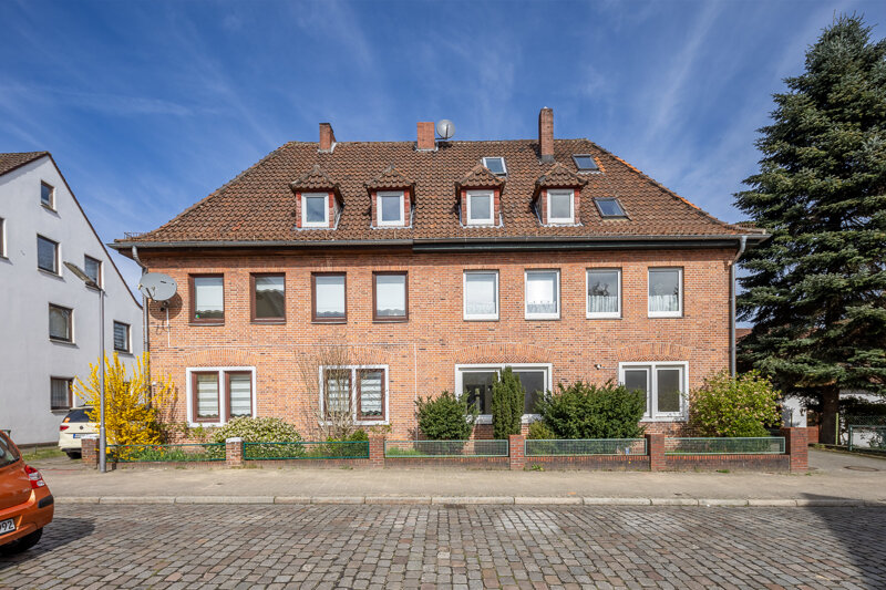 Wohnung zum Kauf 149.000 € 4 Zimmer 91,7 m²<br/>Wohnfläche Erdgeschoss<br/>Geschoss Ab sofort<br/>Verfügbarkeit Blumenthal Bremen / Blumenthal 28779