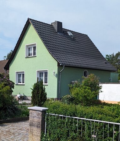 Einfamilienhaus zum Kauf 330.000 € 6 Zimmer 160 m² 1.400 m² Grundstück Johann-Sebastian-Bach-Straße 21 Lauchhammer - Ost Lauchhammer 01979
