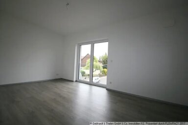 Wohnung zur Miete 700 € 4 Zimmer 123 m² Jüchsen Grabfeld 98631