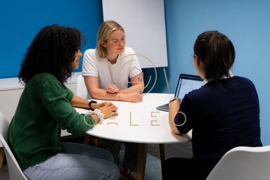 Bürokomplex zur Miete provisionsfrei 100 m² Bürofläche teilbar ab 1 m² Innenstadt Frankfurt am Main 60313