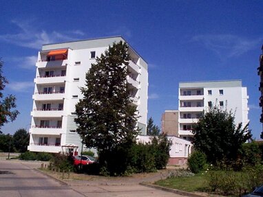 Wohnung zur Miete 241,40 € 1 Zimmer 35,5 m² 1. Geschoss Sankt-Josef-Straße 50 Marktbreite Magdeburg 39130