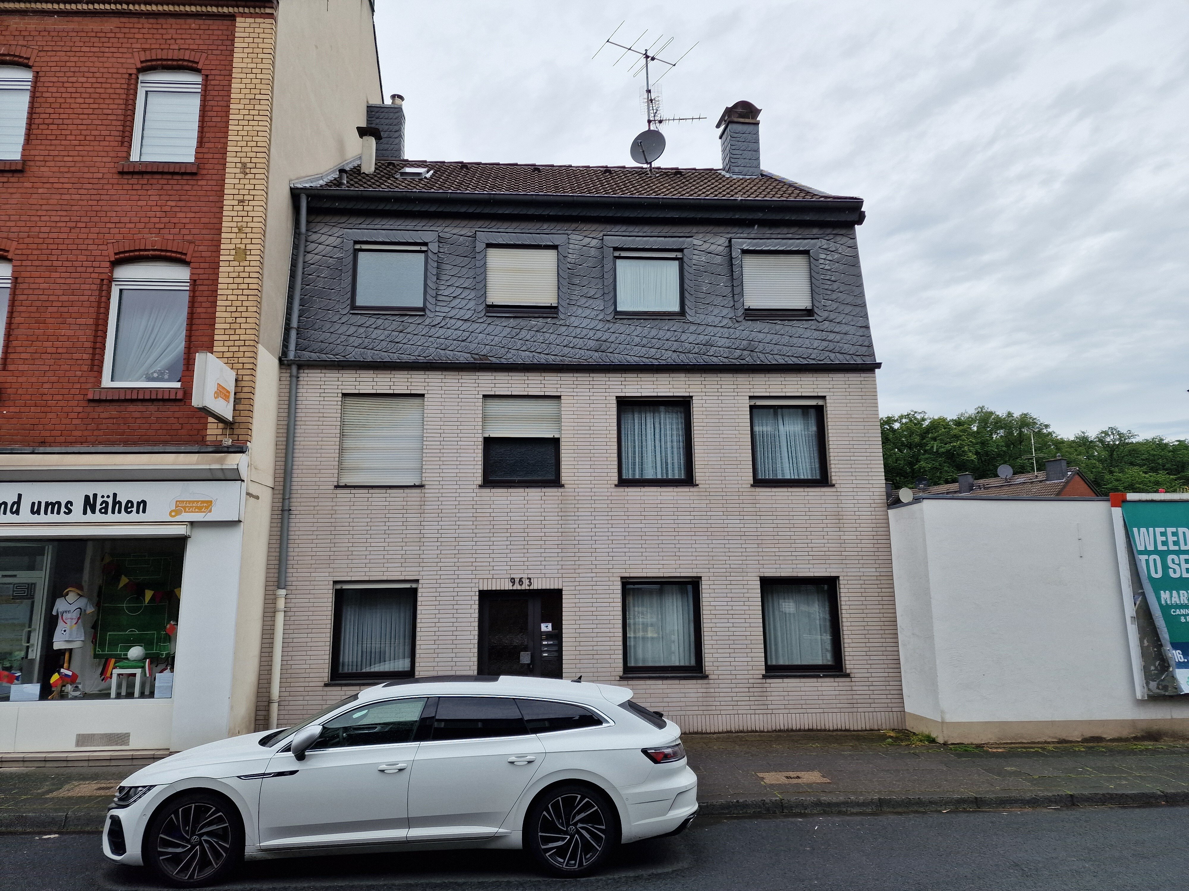 Einfamilienhaus zum Kauf 495.000 € 7 Zimmer 200 m²<br/>Wohnfläche 340 m²<br/>Grundstück Berliner Straße 963 Dünnwald Köln 51069