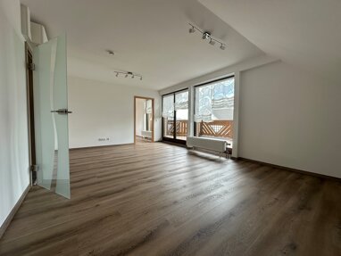 Wohnung zur Miete 850 € 4 Zimmer 106 m² Großholbach 56412