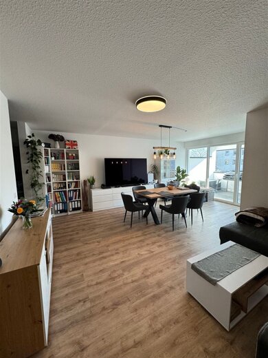 Wohnung zur Miete 1.500 € 3 Zimmer 94,3 m² frei ab 01.05.2025 Unterm Berg 3-7 Wehdestraße Oldenburg 26123