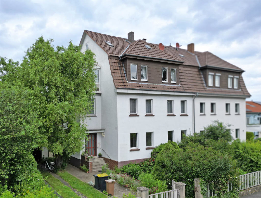 Mehrfamilienhaus zum Kauf 380.000 € 8 Zimmer 934 m²<br/>Grundstück Frasenweg Kassel 34128
