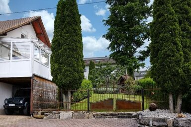 Einfamilienhaus zum Kauf provisionsfrei 580.000 € 8 Zimmer 255,7 m² 698 m² Grundstück Böttingen 78583