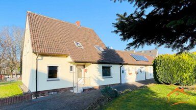 Haus zum Kauf 315.000 € 7 Zimmer 132 m² 1.000 m² Grundstück frei ab sofort Kallenhardtweg 1 Soest Soest 59494