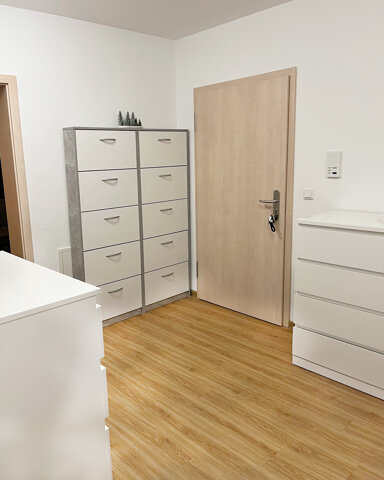 Wohnung zur Miete 750 € 3 Zimmer 75 m² 1. Geschoss frei ab 01.04.2025 Neustadt Neustadt an der Aisch 91413