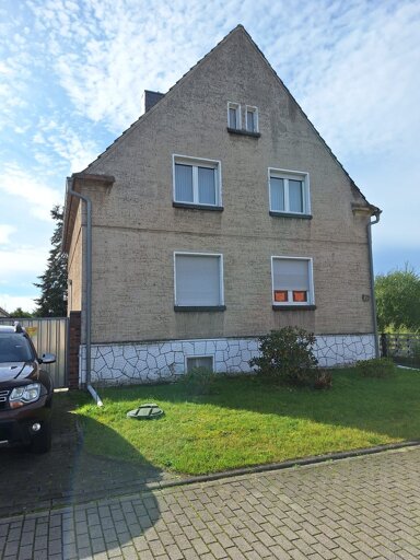 Einfamilienhaus zum Kauf provisionsfrei 119.000 € 5 Zimmer 276 m² 848 m² Grundstück Oranienbaumer Weg 2 Sollnitz Dessau-Roßlau 06842