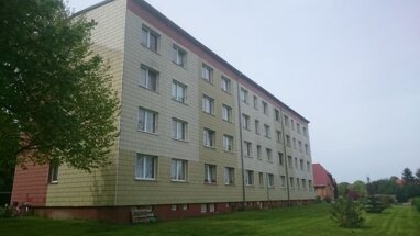 Wohnung zur Miete 150 € 1 Zimmer 38 m² 2. Geschoss Hauptstr. 13 Zirzow 17039