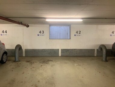 Garage zur Miete 60 € Tiefgaragen Düsseldorfer Straße Stammheim Köln 51063
