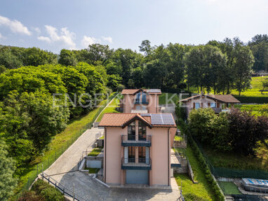 Villa zum Kauf 840.000 € 8 Zimmer 290 m² 1.000 m² Grundstück frei ab sofort Vicolo dei Signori Gavirate 21026