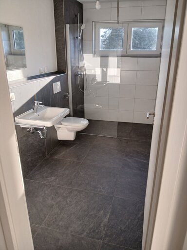 Wohnung zur Miete 420 € 1 Zimmer 37 m² 2. Geschoss frei ab 01.02.2025 Anton-Brandl-Platz 5 Aidenbach Aidenbach 94501