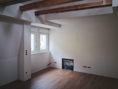 Wohnung zur Miete 1.200 € 2,5 Zimmer 105 m² Geschoss 1/3 Kitzingen Kitzingen 97318