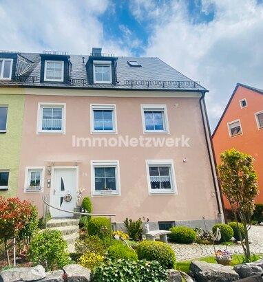 Mehrfamilienhaus zum Kauf 370.000 € 9 Zimmer 195 m² 415 m² Grundstück Weißenstadt Weißenstadt 95163