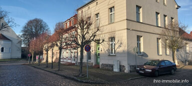 Mehrfamilienhaus zum Kauf als Kapitalanlage geeignet 450.000 € 16 Zimmer 529 m² 510 m² Grundstück Friesack Friesack 14662