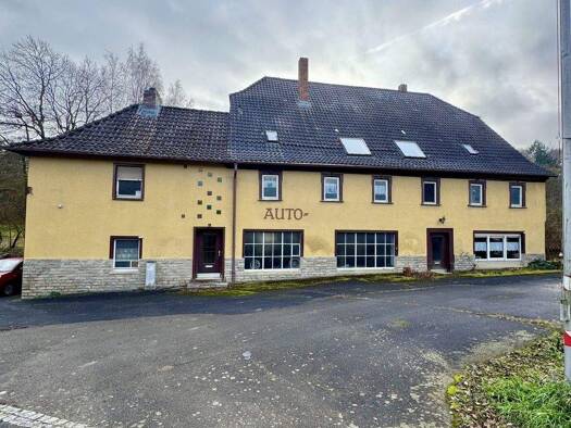 Mehrfamilienhaus zum Kauf 350.000 € 9 Zimmer 372 m² 5.162 m² Grundstück Baldersheim Aub 97239