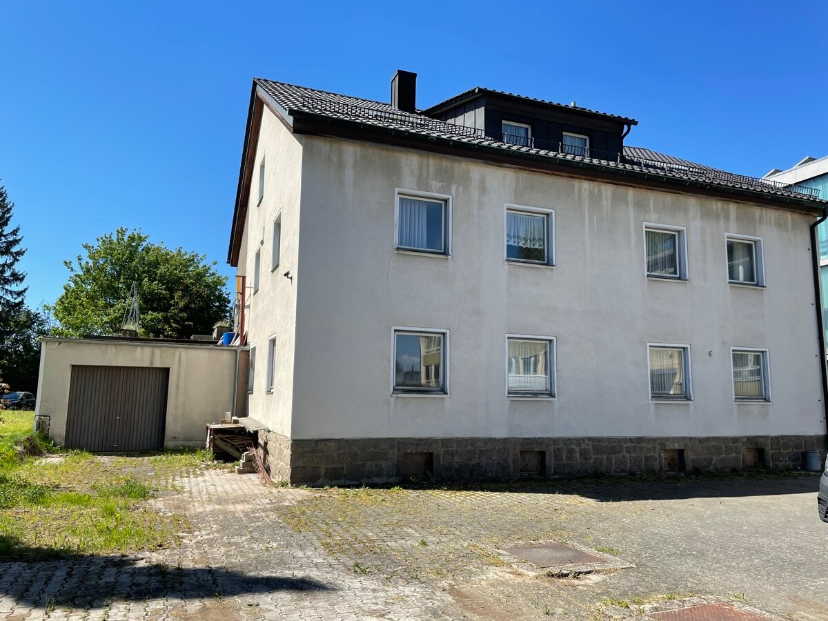 Mehrfamilienhaus zum Kauf 170.000 € 12 Zimmer 490 m²<br/>Wohnfläche 1.658 m²<br/>Grundstück Bärnau Bärnau 95671