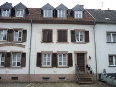 Reihenmittelhaus zum Kauf 297.000 € 9 Zimmer 193 m² Grundstück Hubertusstraße Nalbach Nalbach 66809