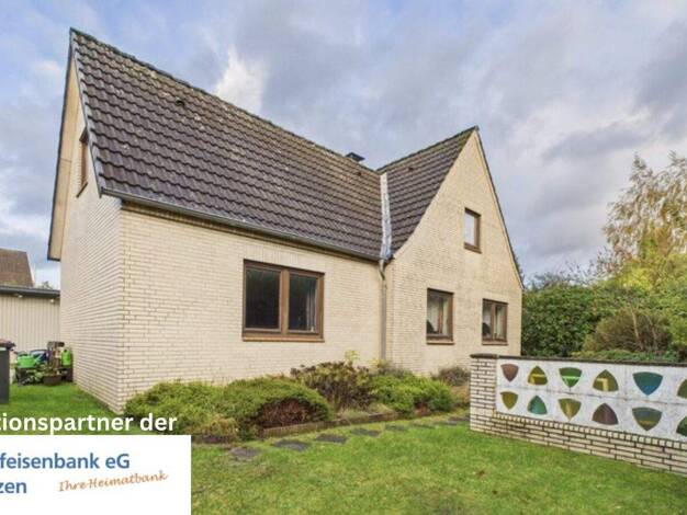 Einfamilienhaus zum Kauf 259.000 € 6 Zimmer 140 m² 745 m² Grundstück Kisdorf 24629