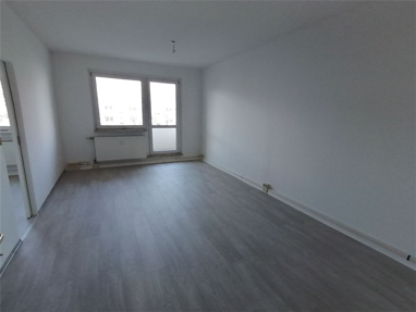 Wohnung zur Miete 376 € 3 Zimmer 68,3 m² 3. Geschoss Franz Stephan-Straße 5 Lusan - Franz-Stephan-Straße Gera 07549