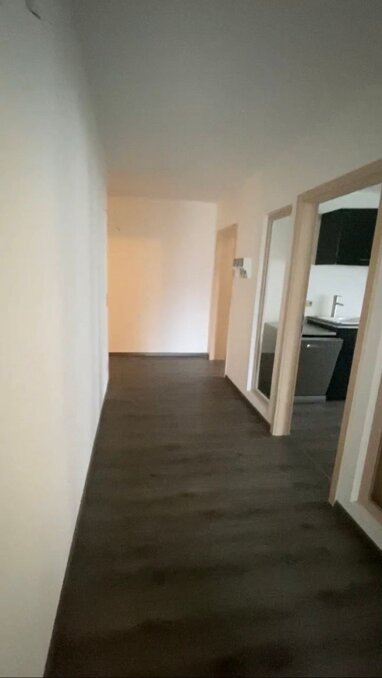 Wohnung zur Miete 590 € 3 Zimmer 91 m² 1. Geschoss August-Bebel-Straße 5 Kaltennordheim Kaltennordheim 36452