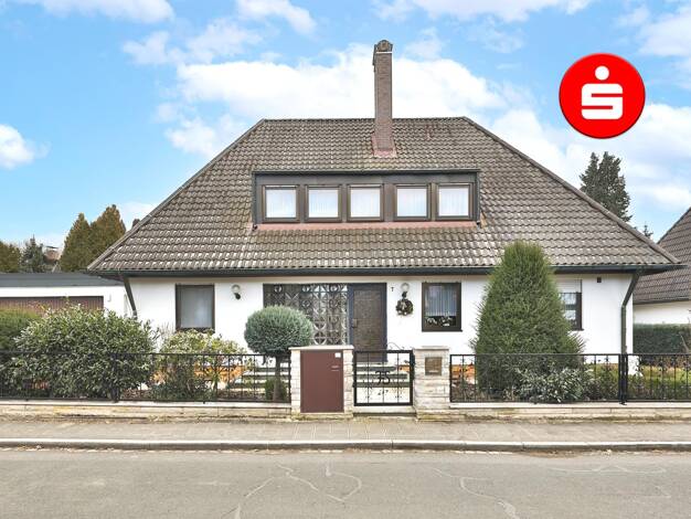 Einfamilienhaus zum Kauf 720.000 € 7,5 Zimmer 220 m² 743 m² Grundstück frei ab sofort Herpersdorf Nürnberg 90455