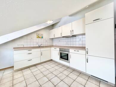 Wohnung zum Kauf 174.000 € 3 Zimmer 64 m² Dachgeschoss Balingen Balingen 72336
