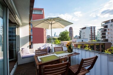 Wohnung zur Miete Wohnen auf Zeit 2.550 € 4 Zimmer 86 m² frei ab sofort Ostend Frankfurt am Main 60314