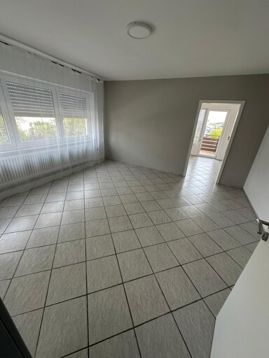 Wohnung zur Miete 800 € 3 Zimmer 100 m² 1. Geschoss Finkenweg 2 Bechhofen Bechhofen 91572