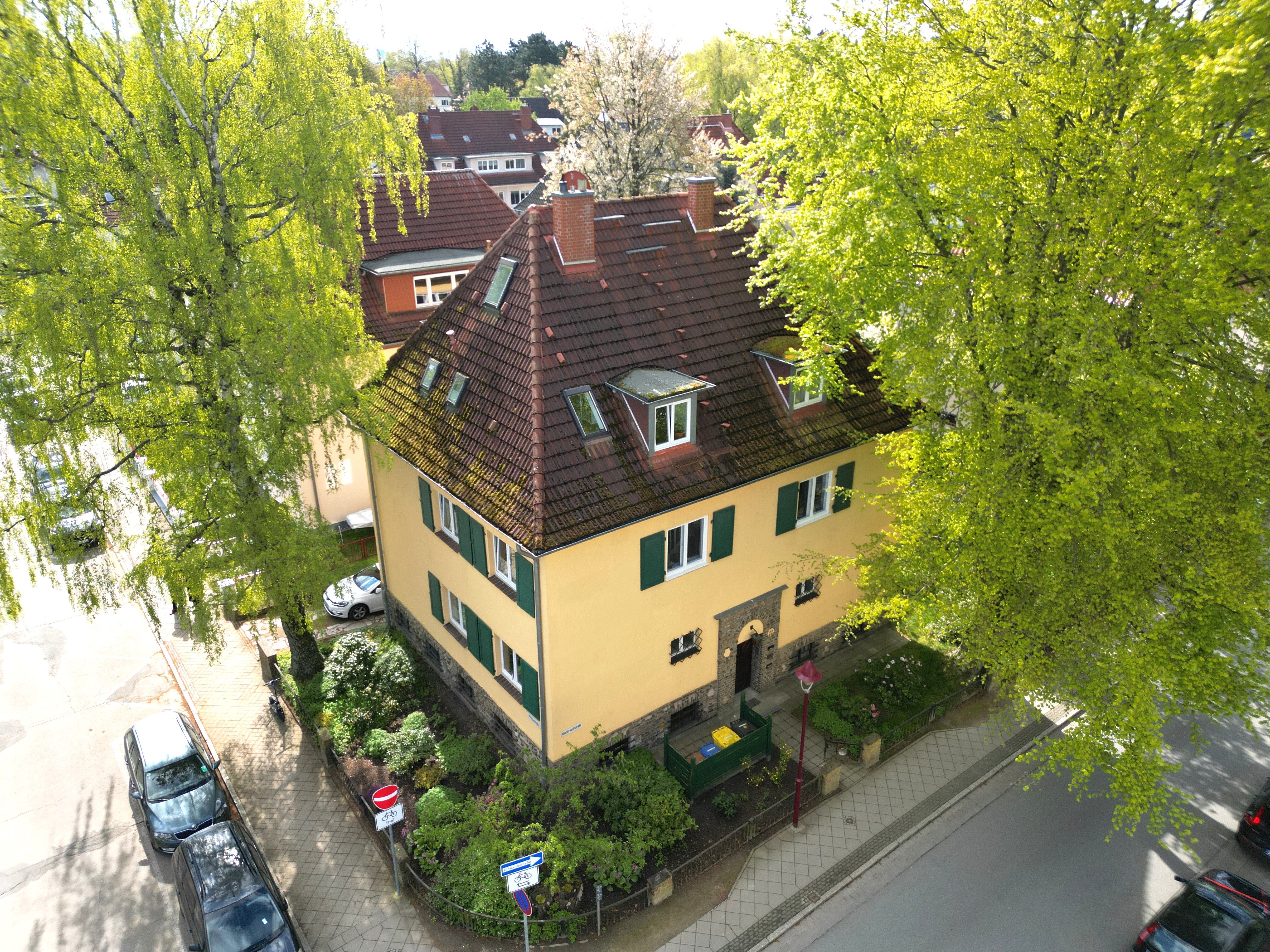Wohnung zum Kauf 329.000 € 3 Zimmer 90 m²<br/>Wohnfläche 2. Stock<br/>Geschoss Hansaviertel Rostock 18057