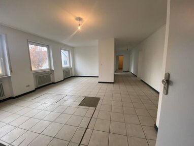 Wohnung zum Kauf 270.000 € 4 Zimmer 150 m² 1. Geschoss frei ab sofort Kirrlach Waghäusel 68753