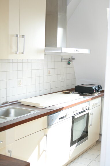 Wohnung zur Miete 552 € 4 Zimmer 92 m² 3. Geschoss Meerane Meerane 08393