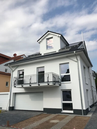 Wohnung zur Miete 900 € 5,5 Zimmer 147 m² frei ab sofort Cezannestraße Walldorf Mörfelden-Walldorf 64546