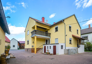 Einfamilienhaus zum Kauf 380.000 € 8,5 Zimmer 200 m² 1.587 m² Grundstück Oberwittbach Marktheidenfeld 97828
