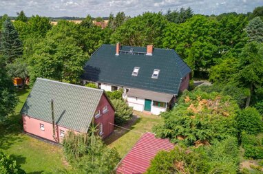 Einfamilienhaus zum Kauf 265.000 € 7 Zimmer 208 m² 2.599 m² Grundstück Daugzin Rubkow 17390