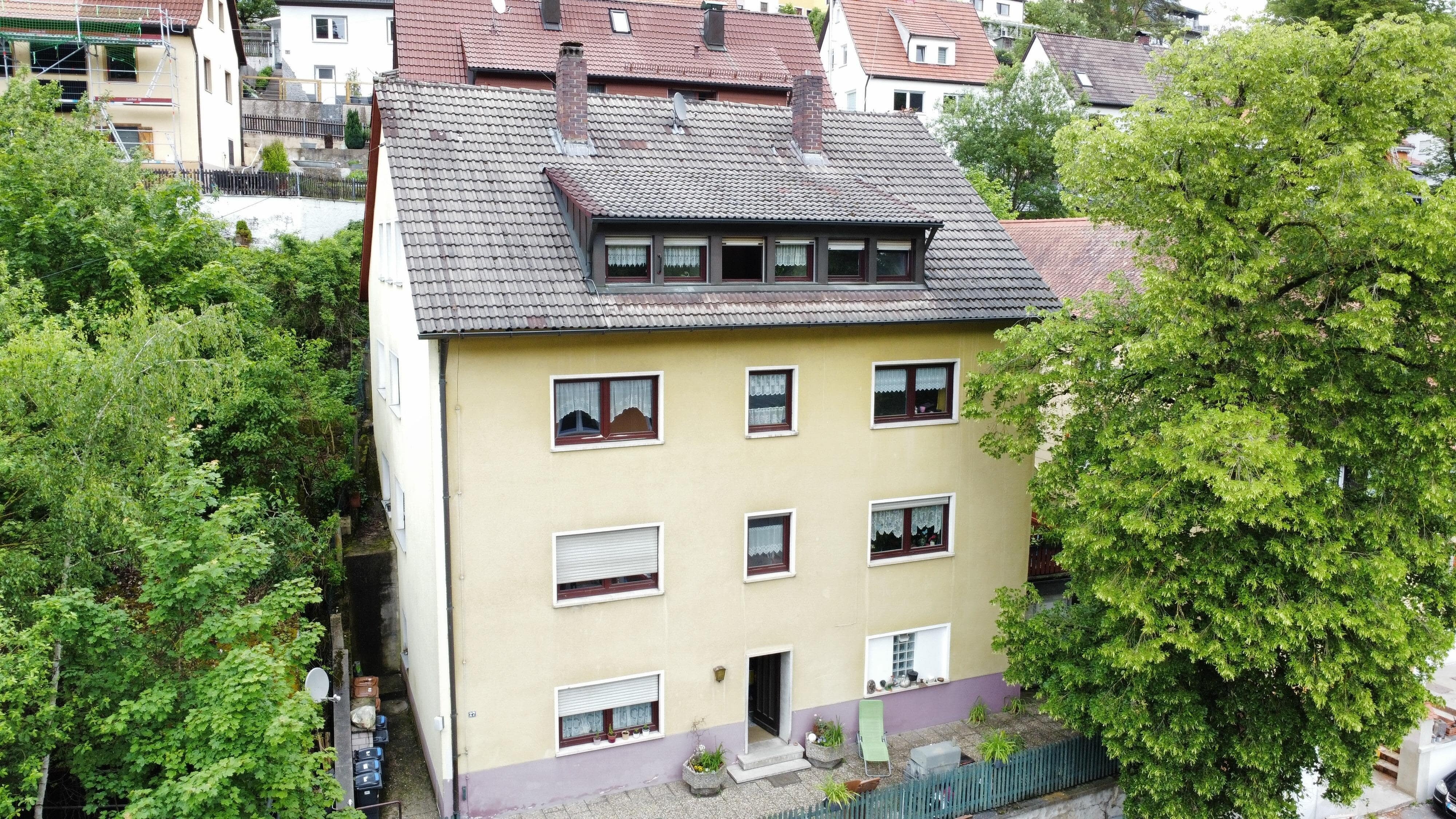 Mehrfamilienhaus zum Kauf 468.000 € 13 Zimmer 340 m²<br/>Wohnfläche 270 m²<br/>Grundstück Velden Velden 91235